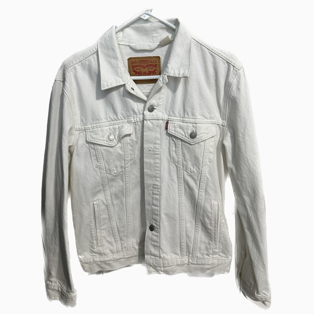 (NWOT) White Denim Levi Strauss Jean Jacket Comfortable Size M